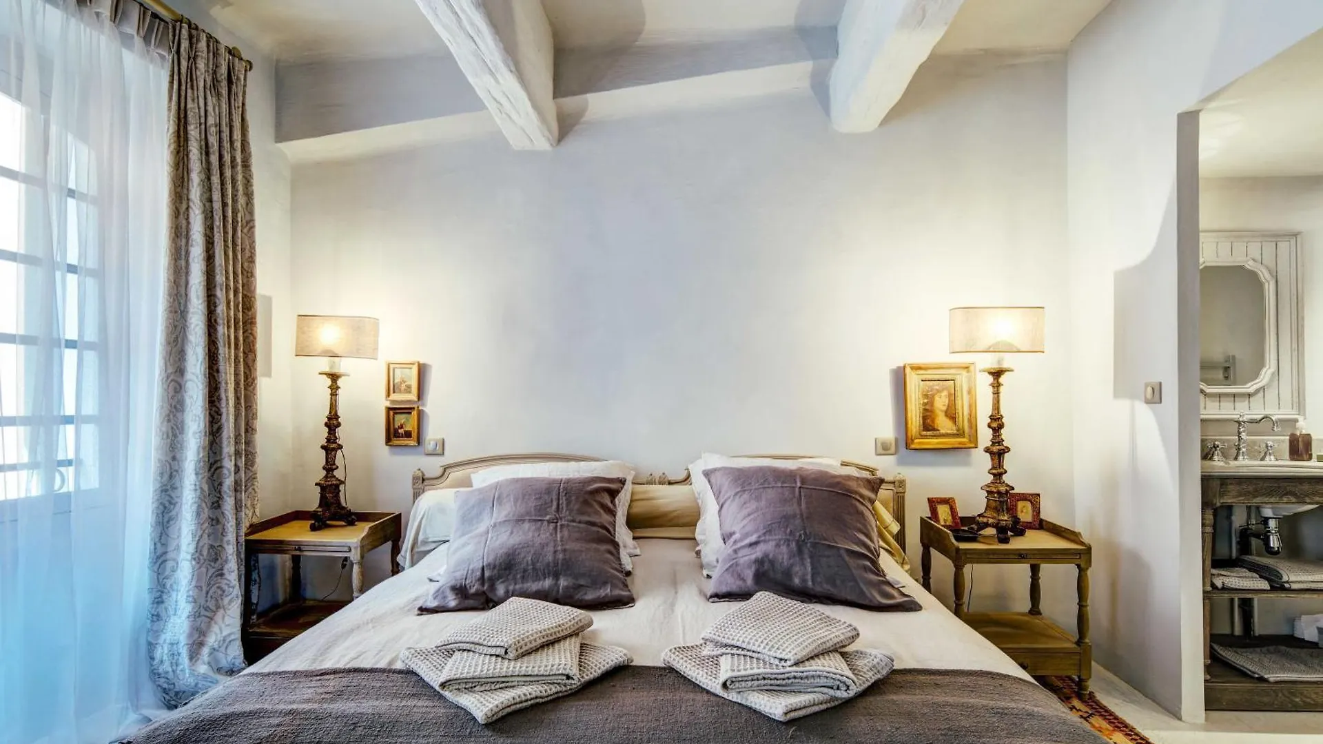 Apartment Authentic Charming Studio In The Heart Of Cannes